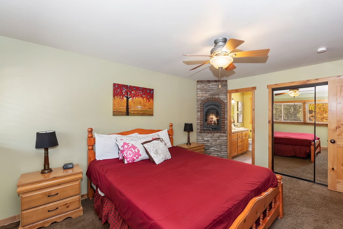Cabin Image 17