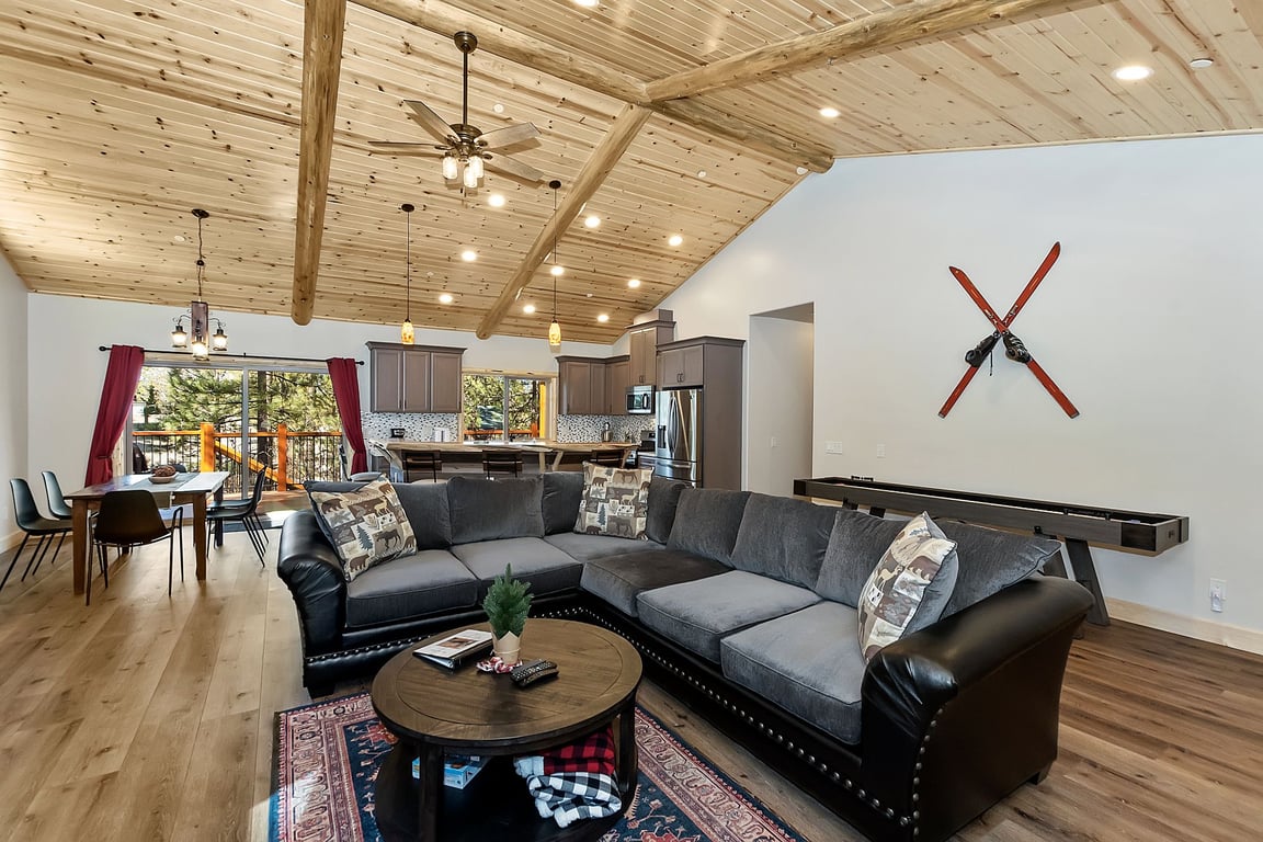 Cabin Image 7