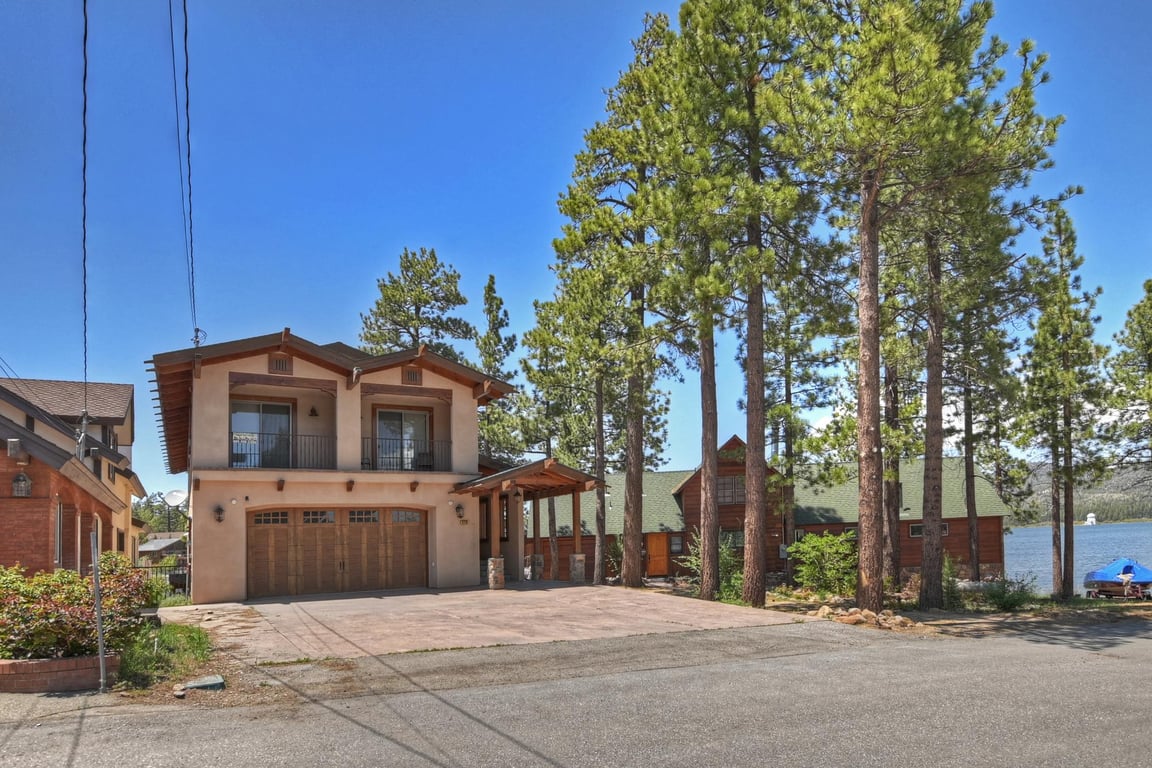 Cabin Image 65