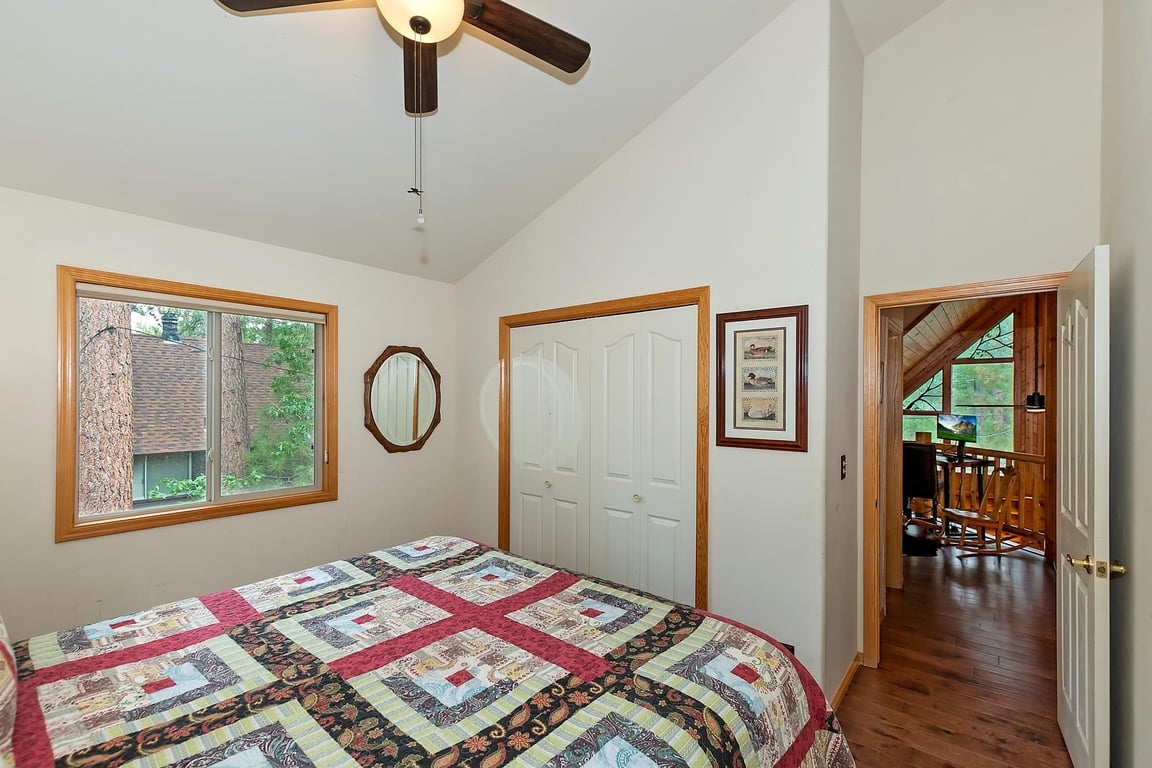 Cabin Image 28