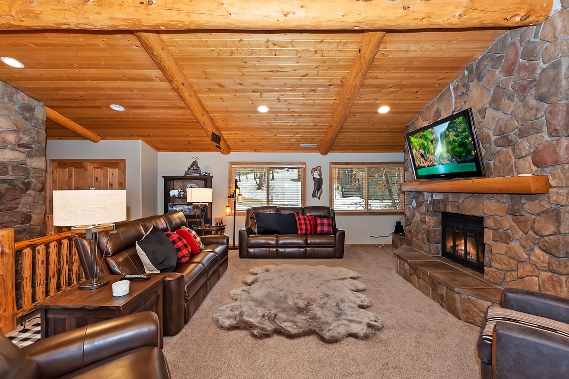 Cabin Image 4