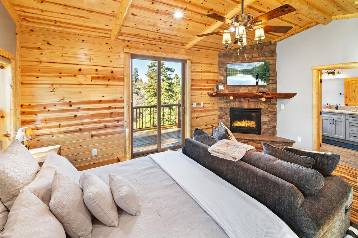 Cabin Image 35