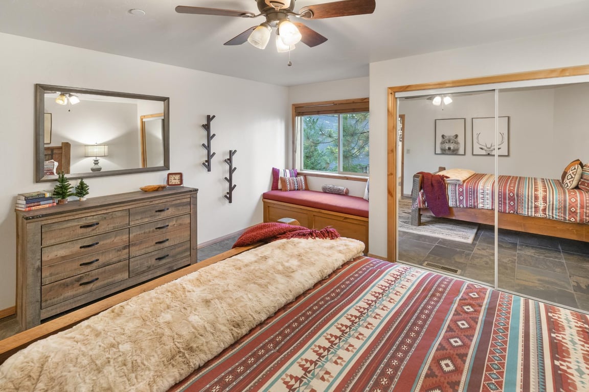 Cabin Image 42