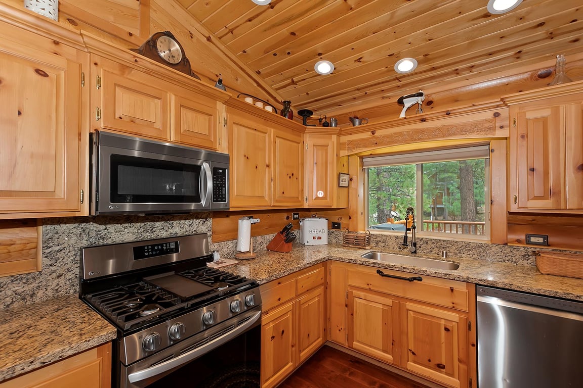 Cabin Image 13