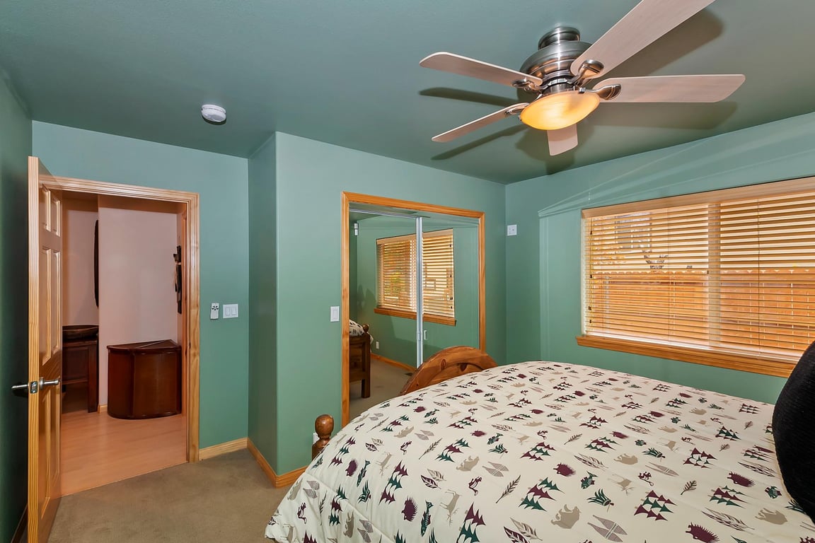 Cabin Image 33