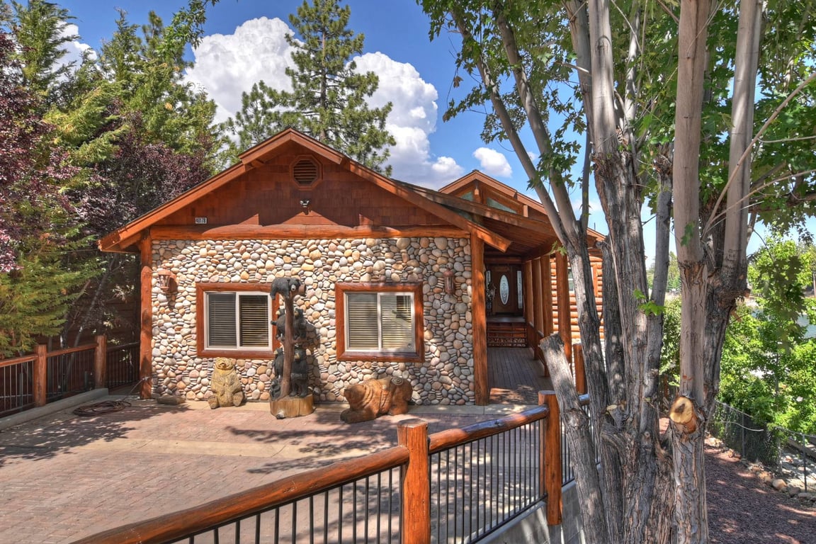 Cabin Image 7