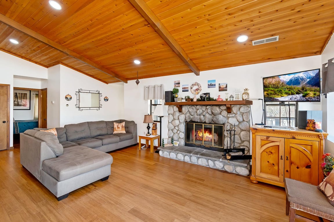 Big Bear Cabin - CasaLago - 0002