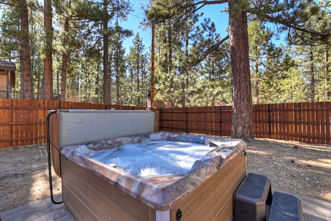 Beary Cozy Cabin