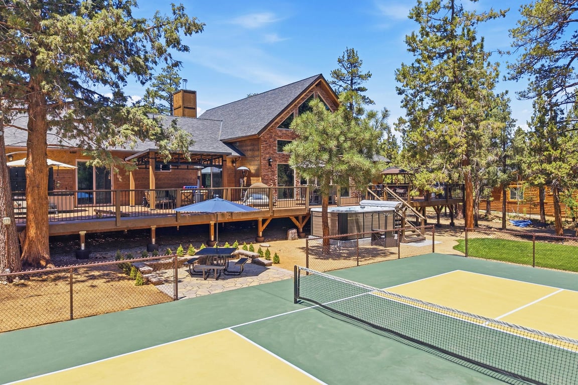 Cabin Image 102