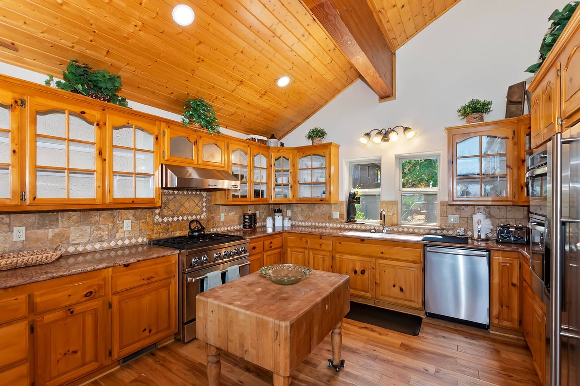 Cabin Image 20