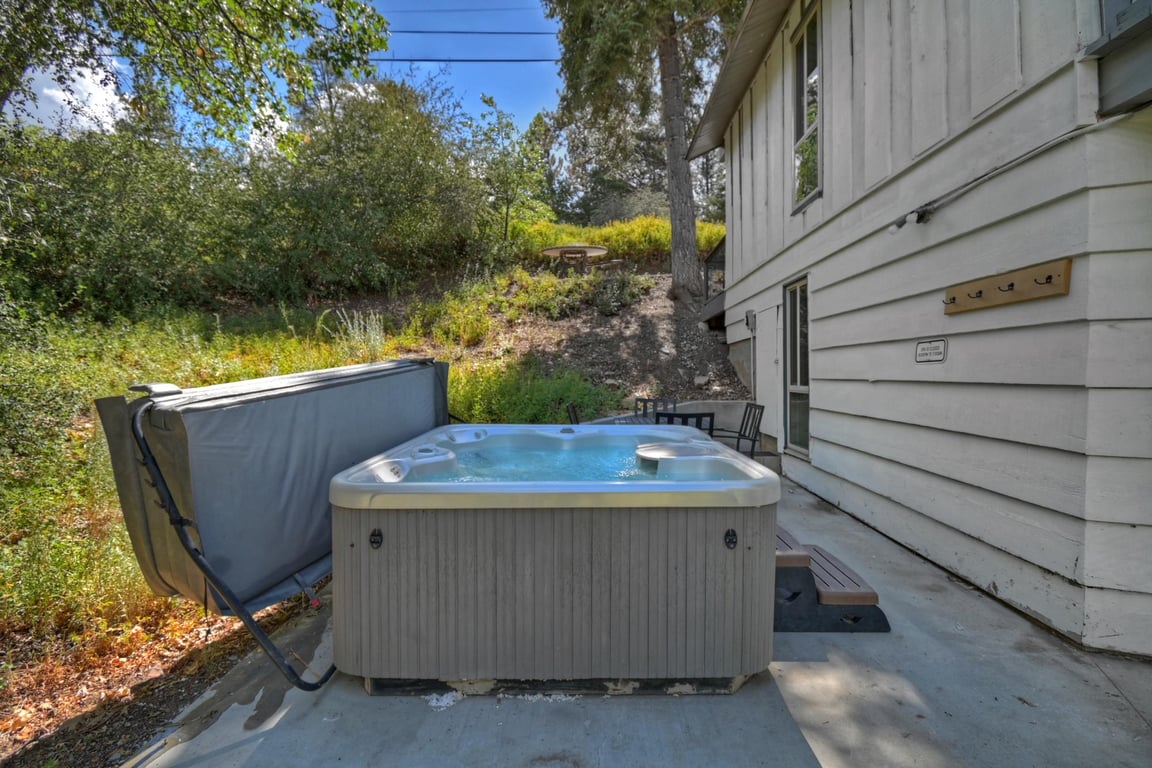 Cabin Image 30