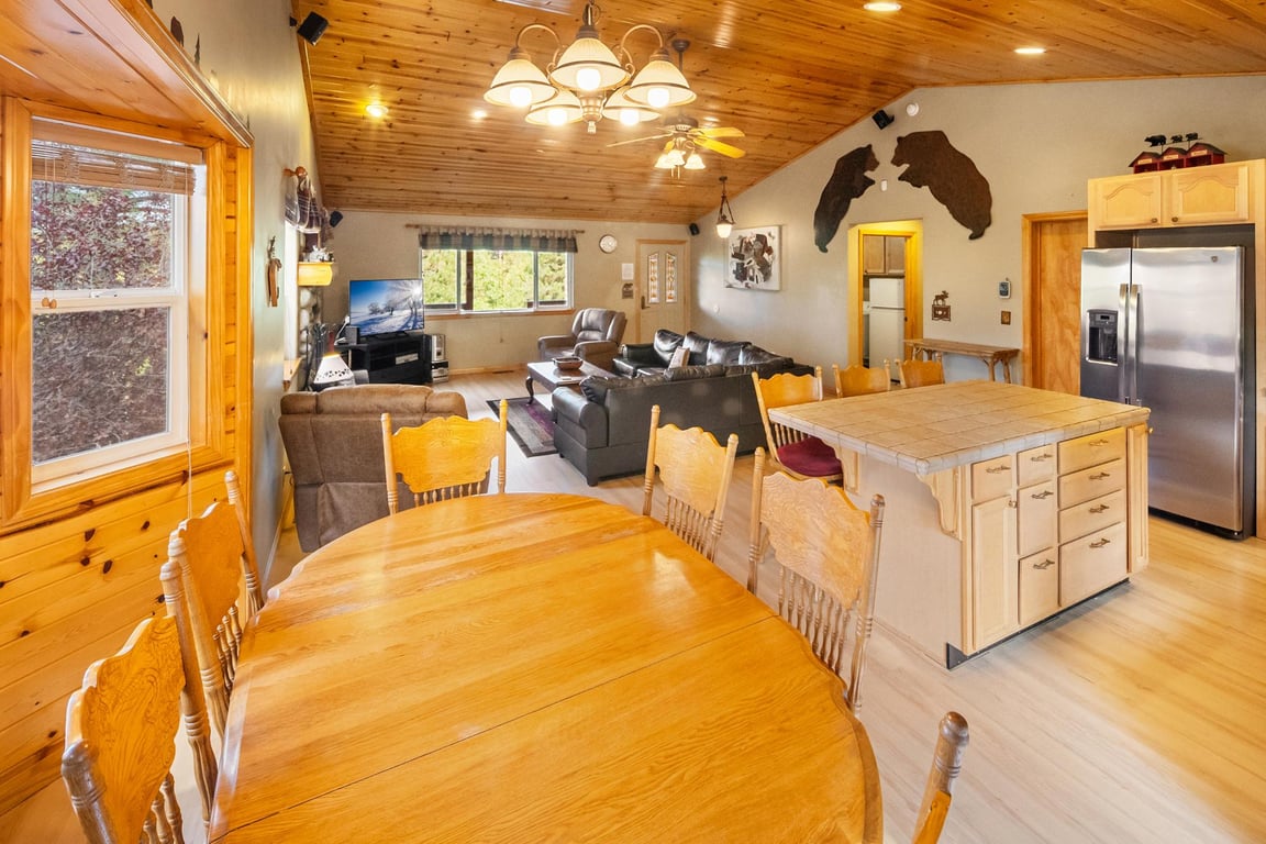 Cabin Image 17