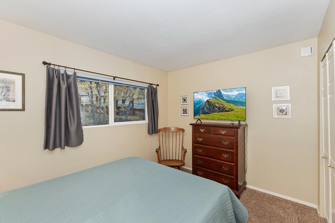 Cabin Image 23