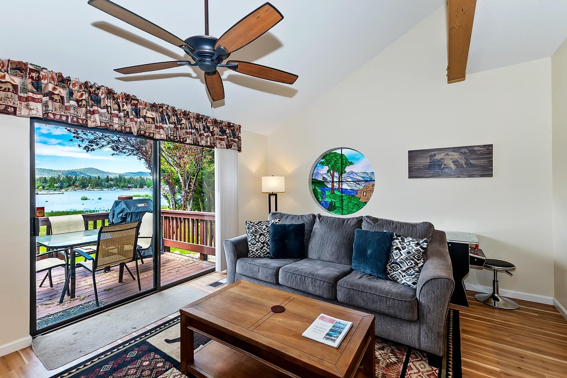 Cabin Image 8