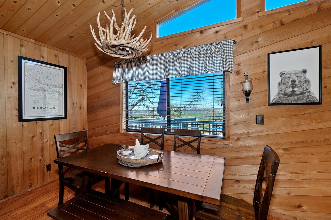 Big Bear Cabin - TuolumneTreehouse - 0003