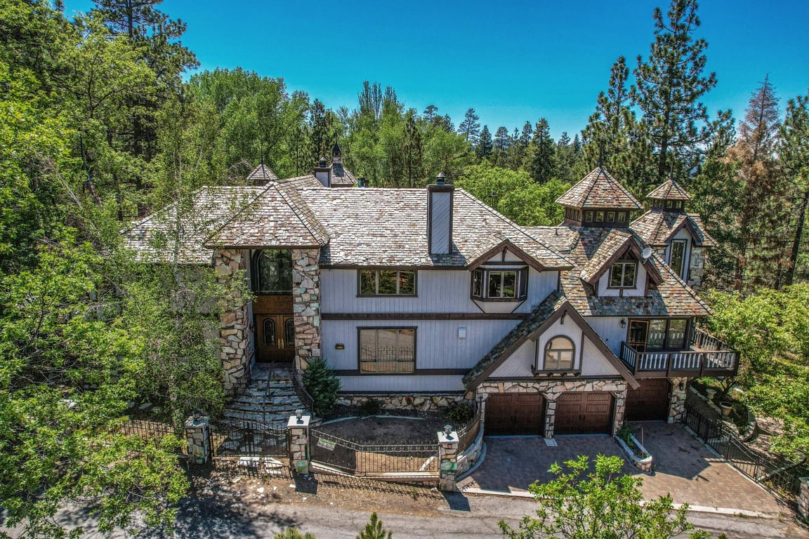Cabin Image 105