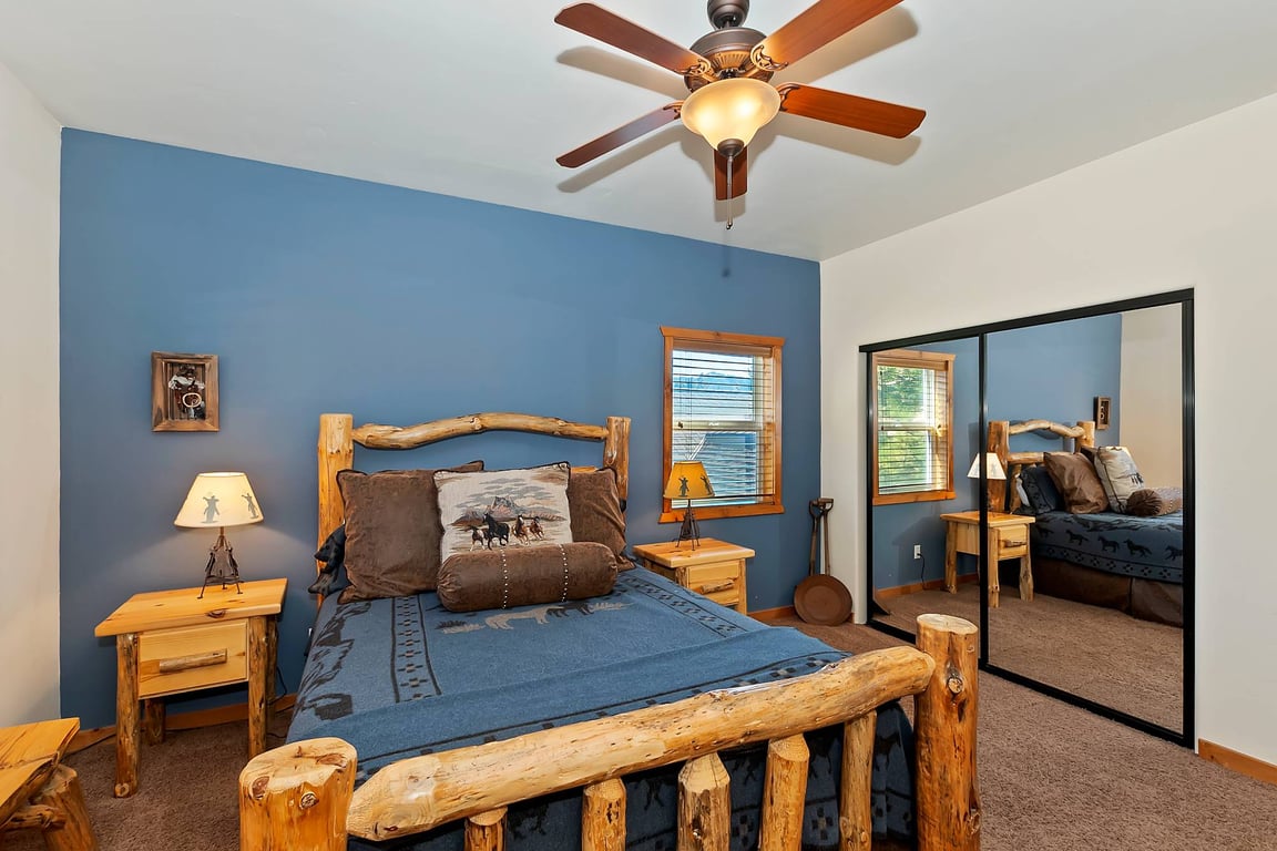 Cabin Image 35