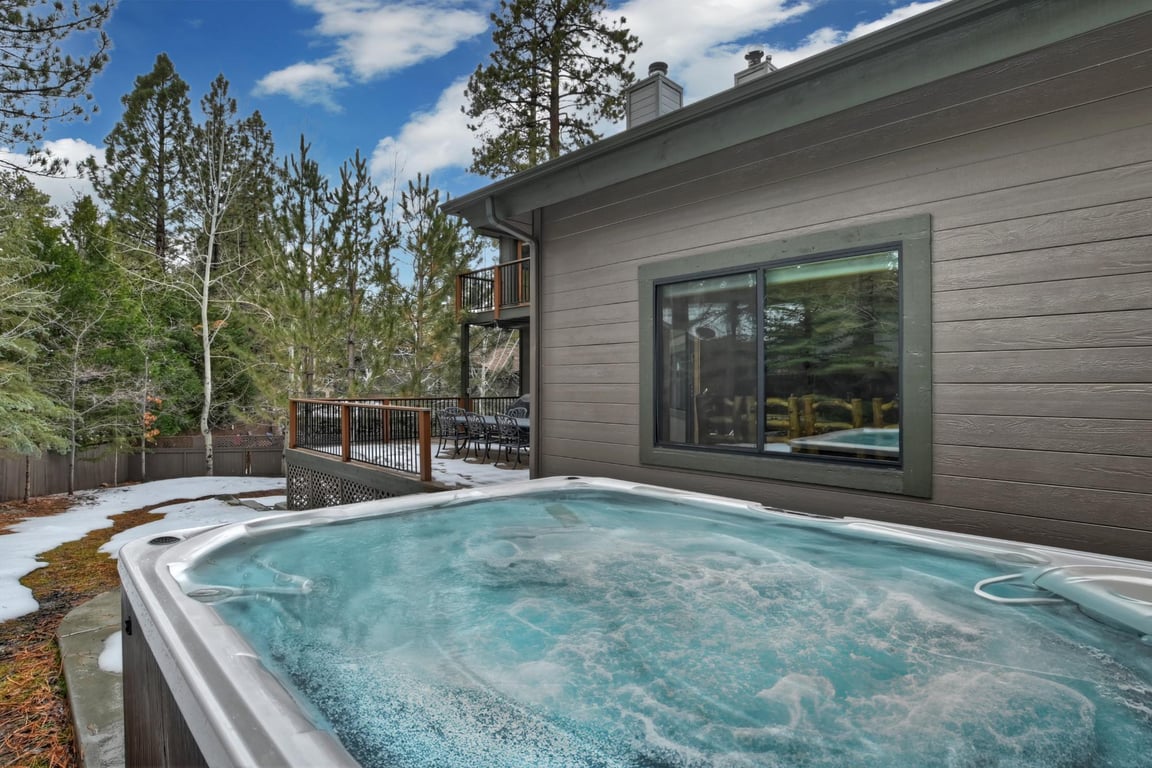 Cabin Image 63
