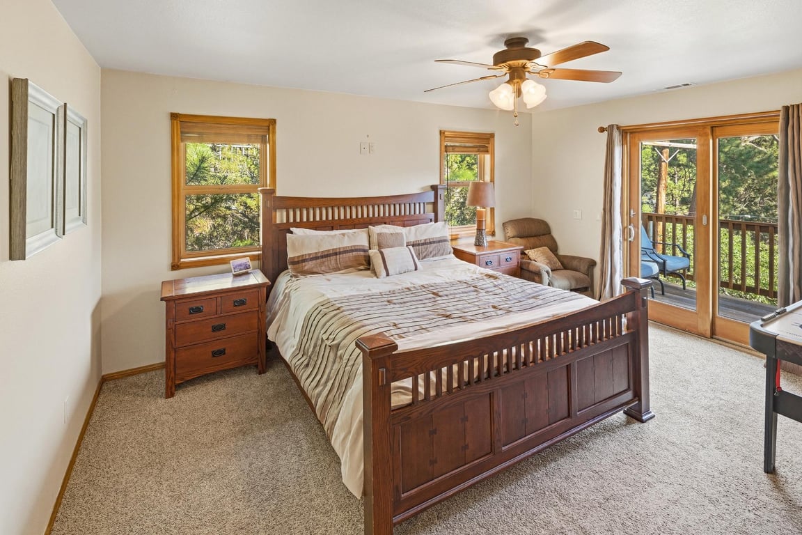 Cabin Image 32