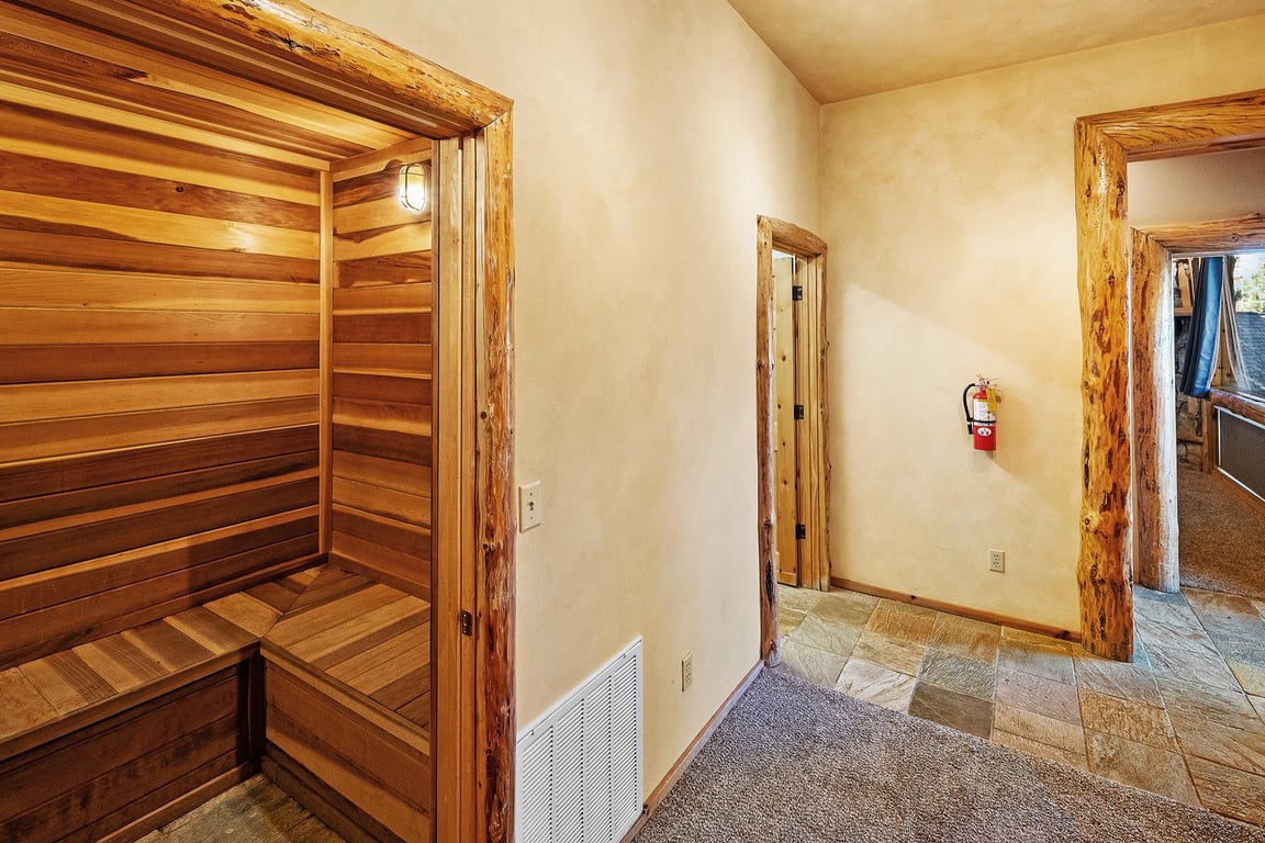 Cabin Image 49