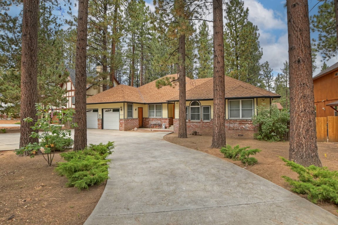 Cabin Image 50