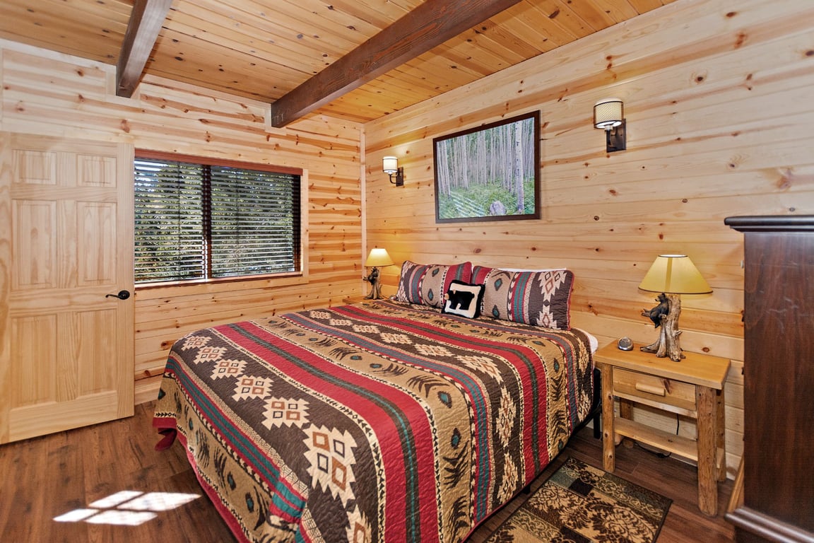 Cabin Image 11