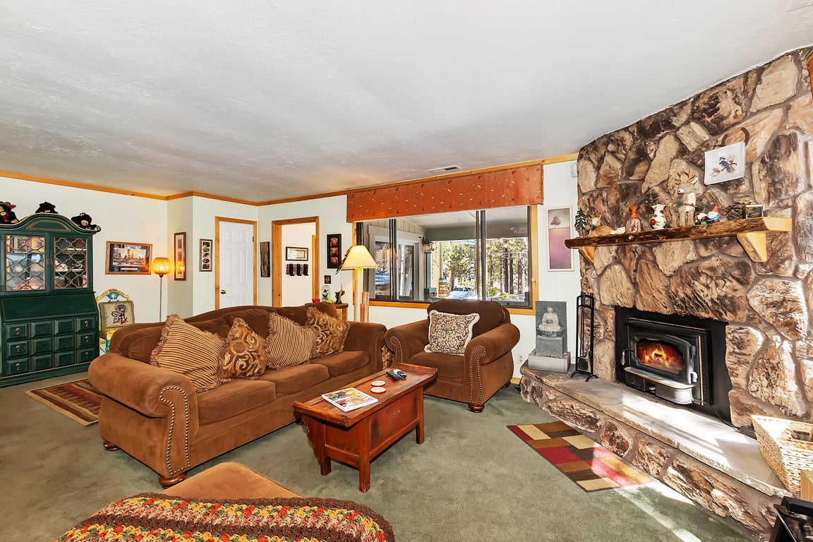 Cabin Image 9