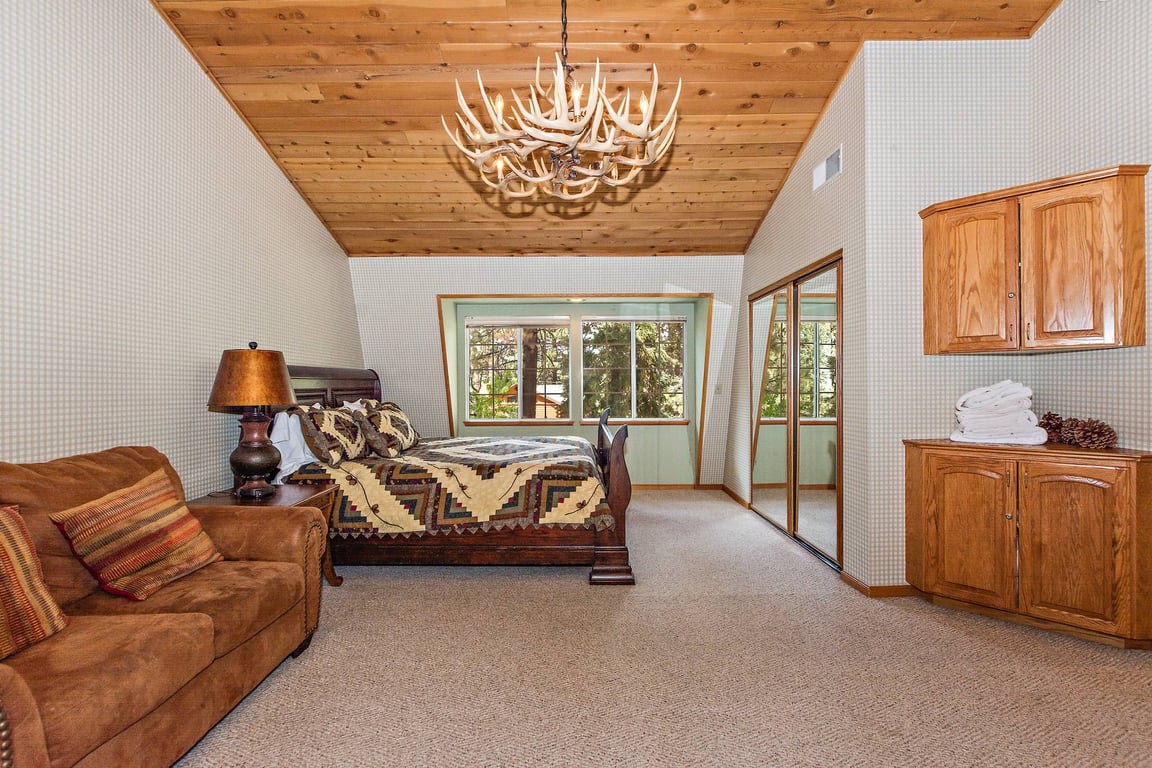 Cabin Image 24