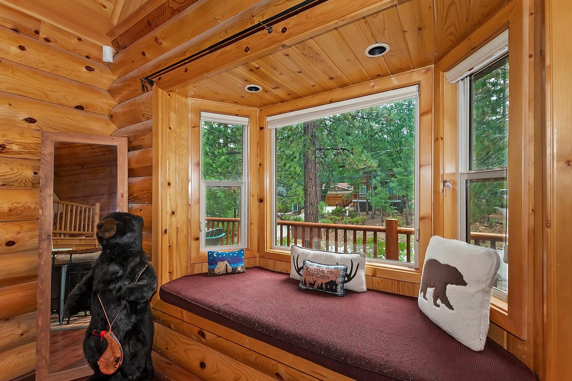 Cabin Image 10