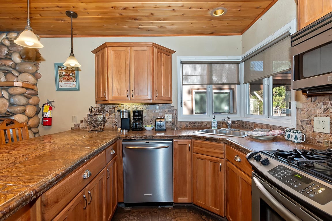 Big Bear Cabin - LakenHaus - 0003