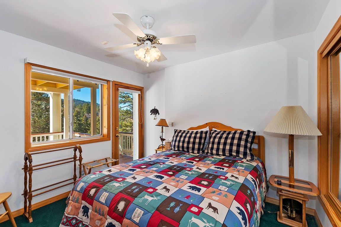 Cabin Image 38