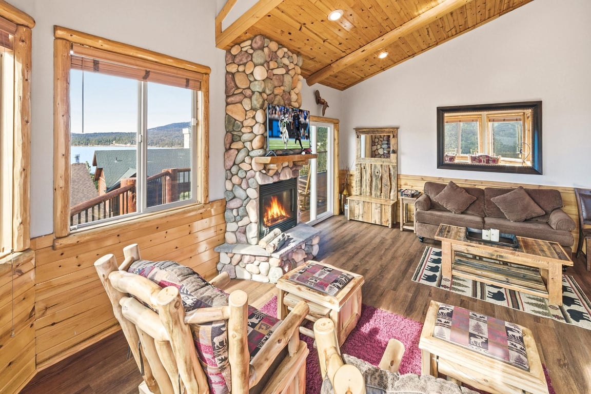 Cabin Image 52