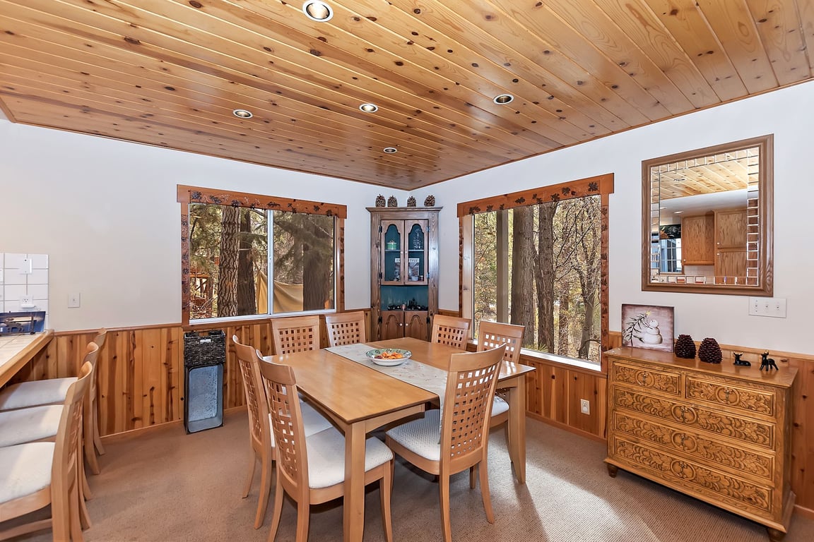 Cabin Image 7