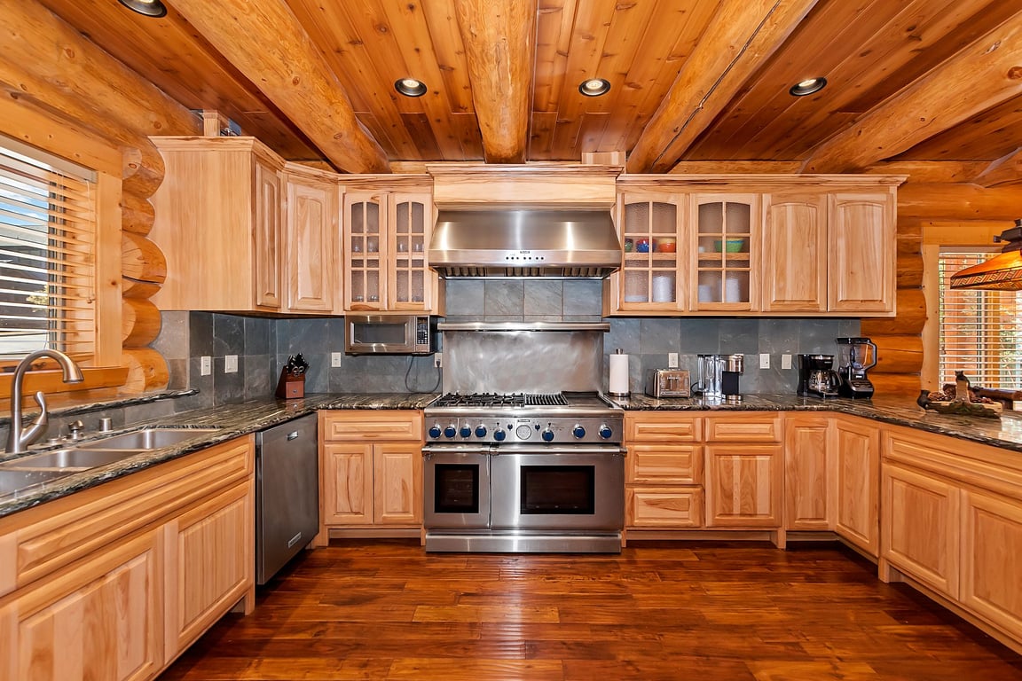 Cabin Image 12