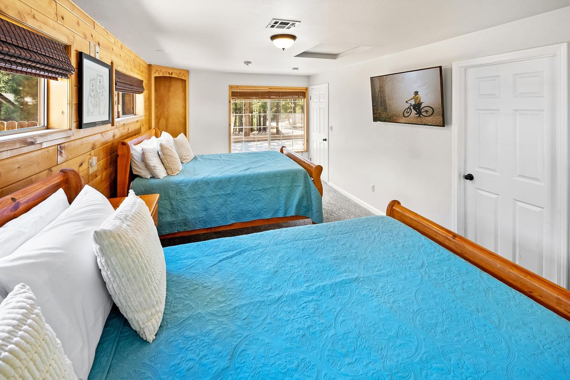 Cabin Image 54