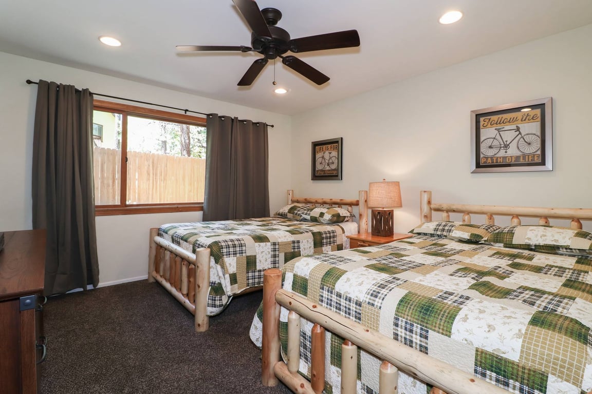 Cabin Image 18