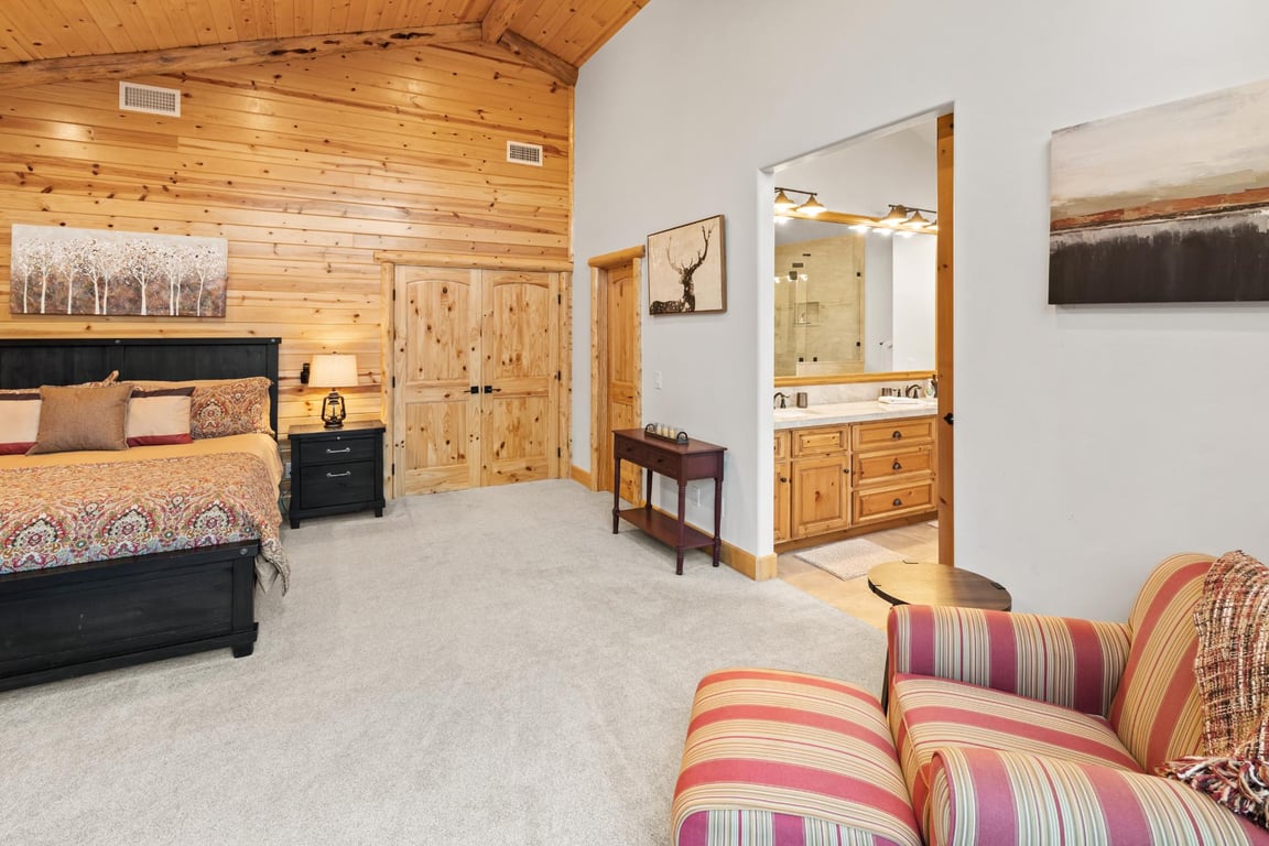 Cabin Image 54