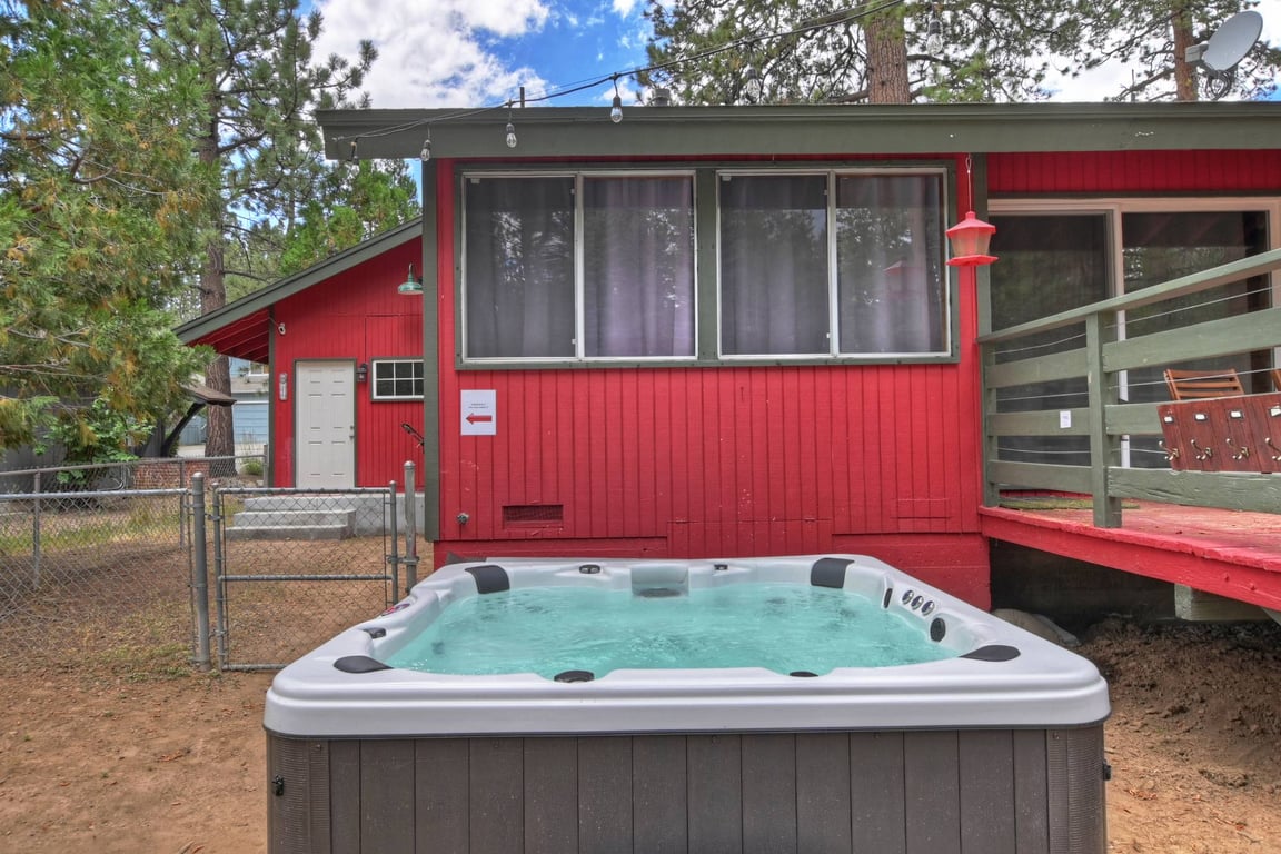 Cabin Image 25
