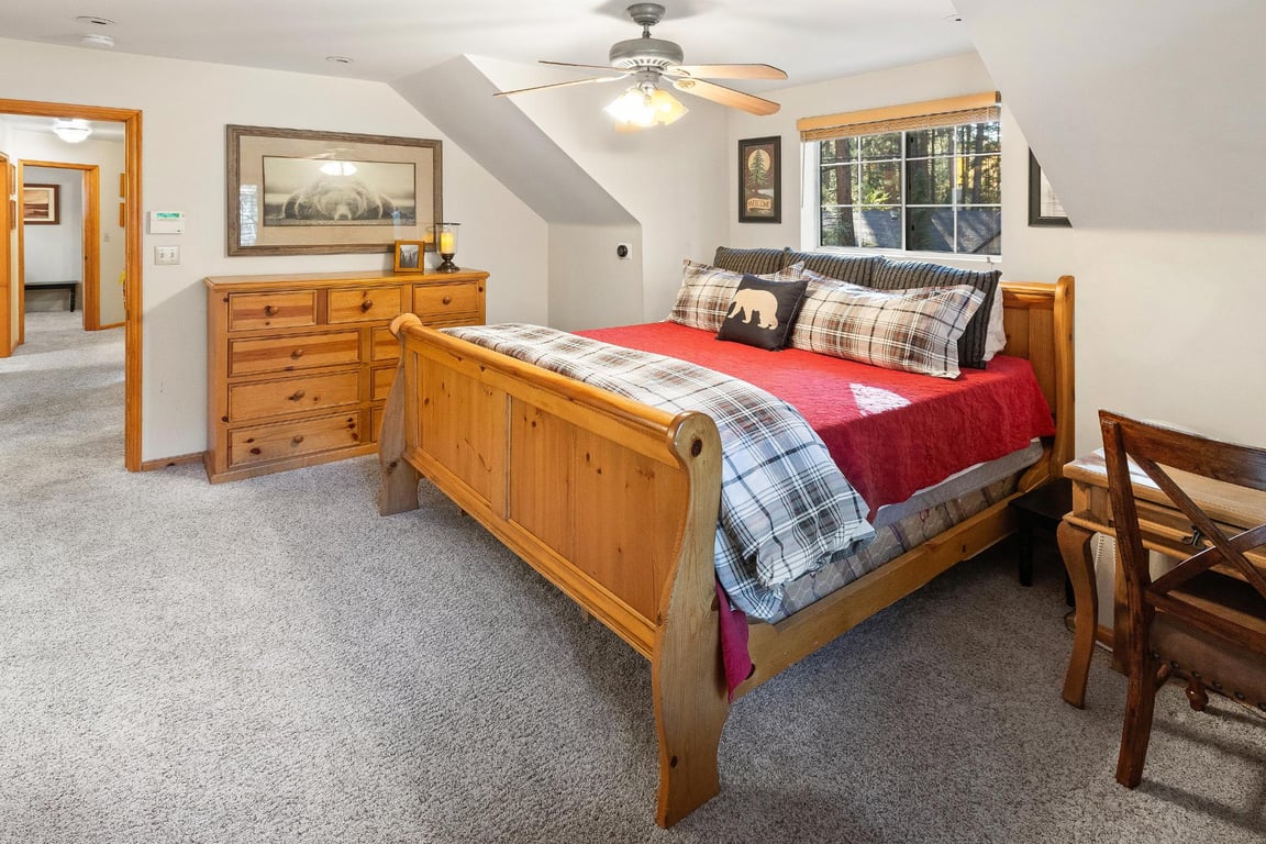 Cabin Image 37