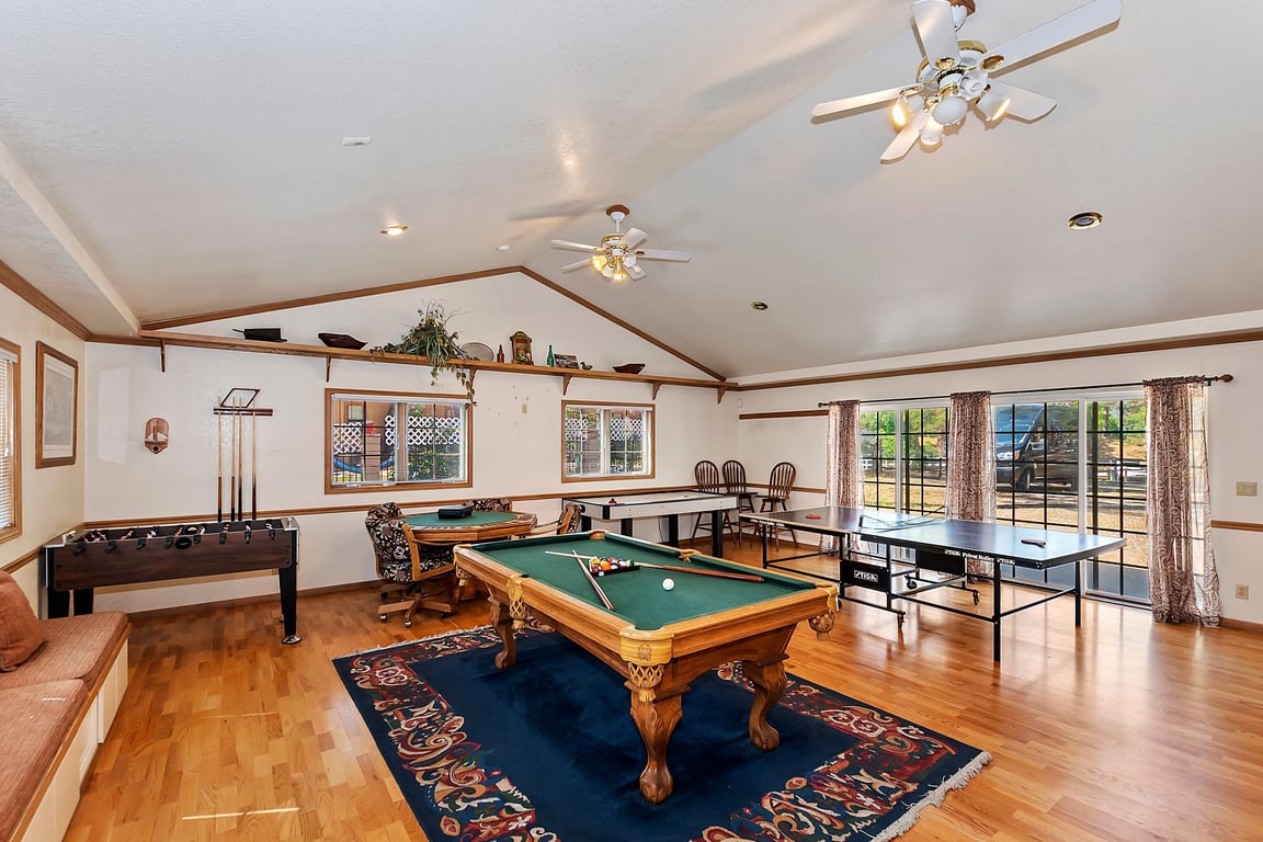 Cabin Image 3