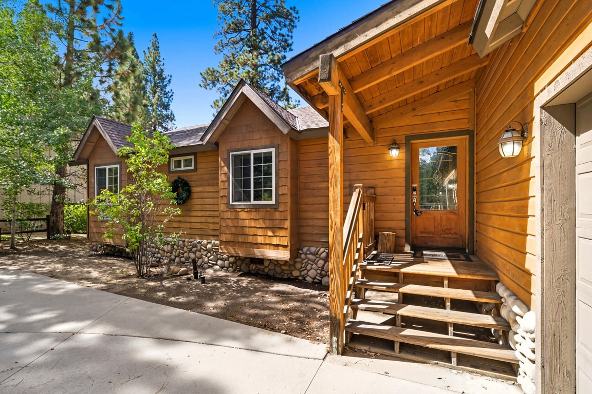 Cabin Image 6