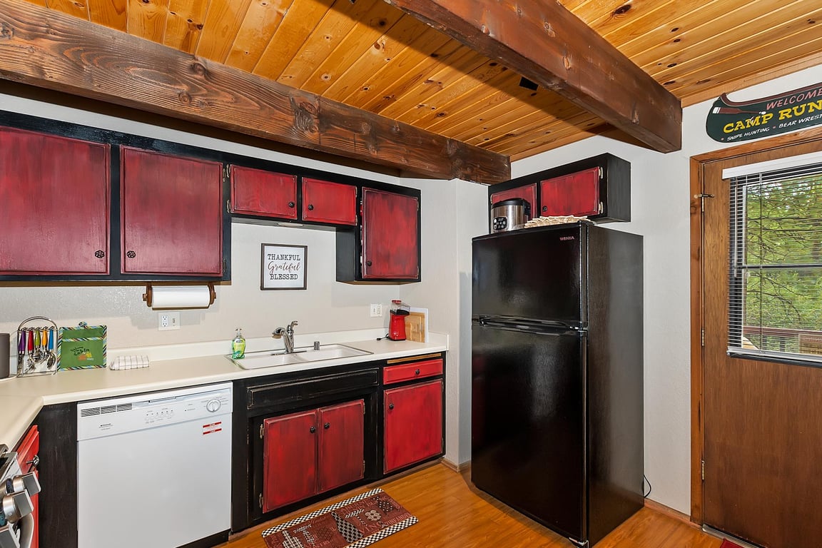 Cabin Image 9