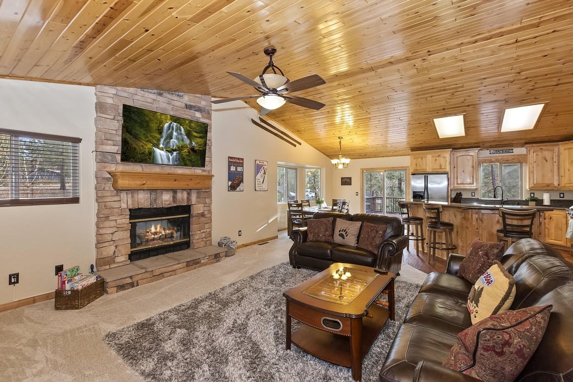 Big Bear Cabin - AspenWoods - 0002