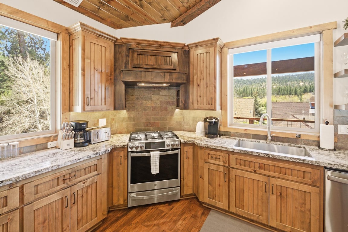 Cabin Image 20