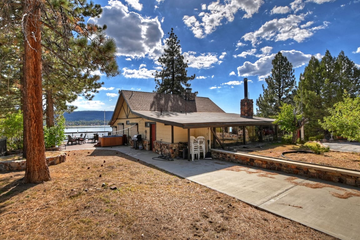 Cabin Image 37