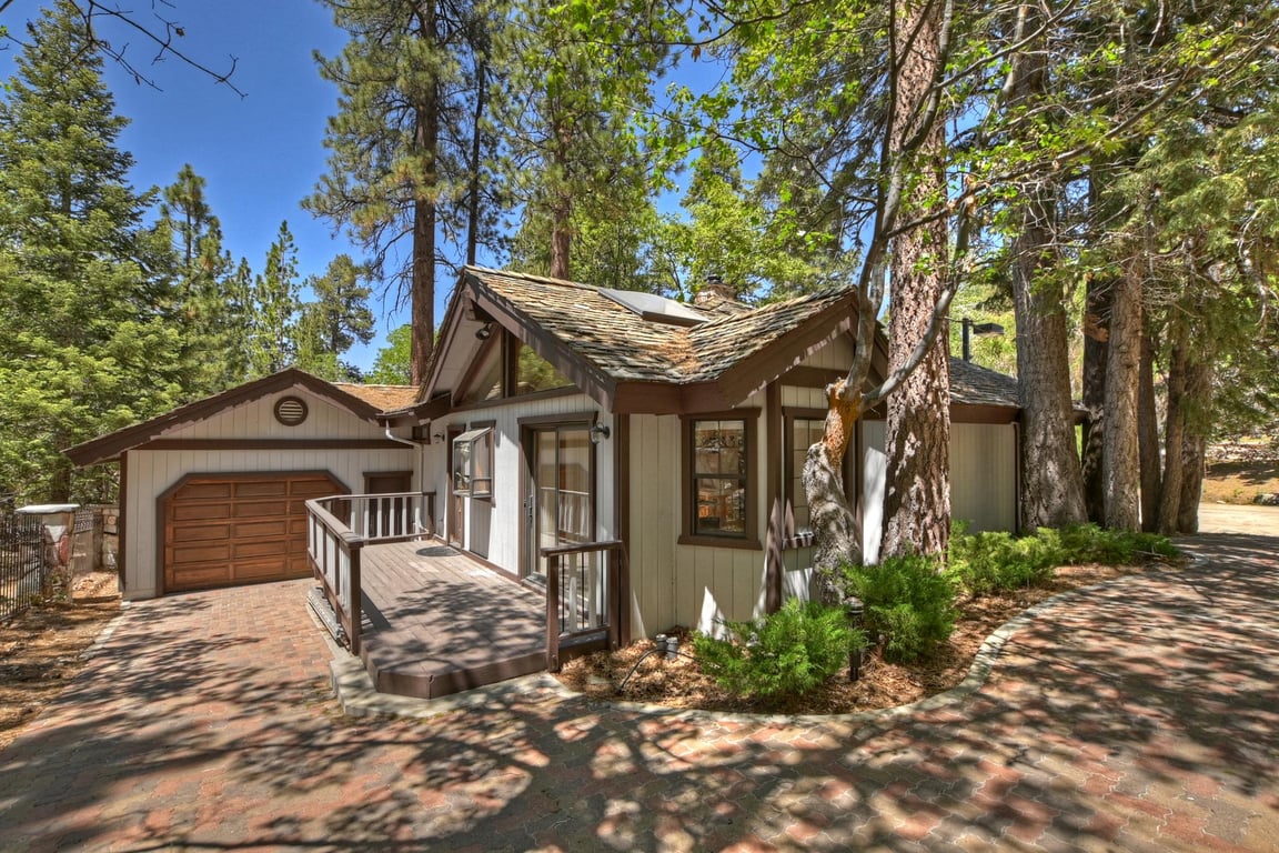 Cabin Image 95