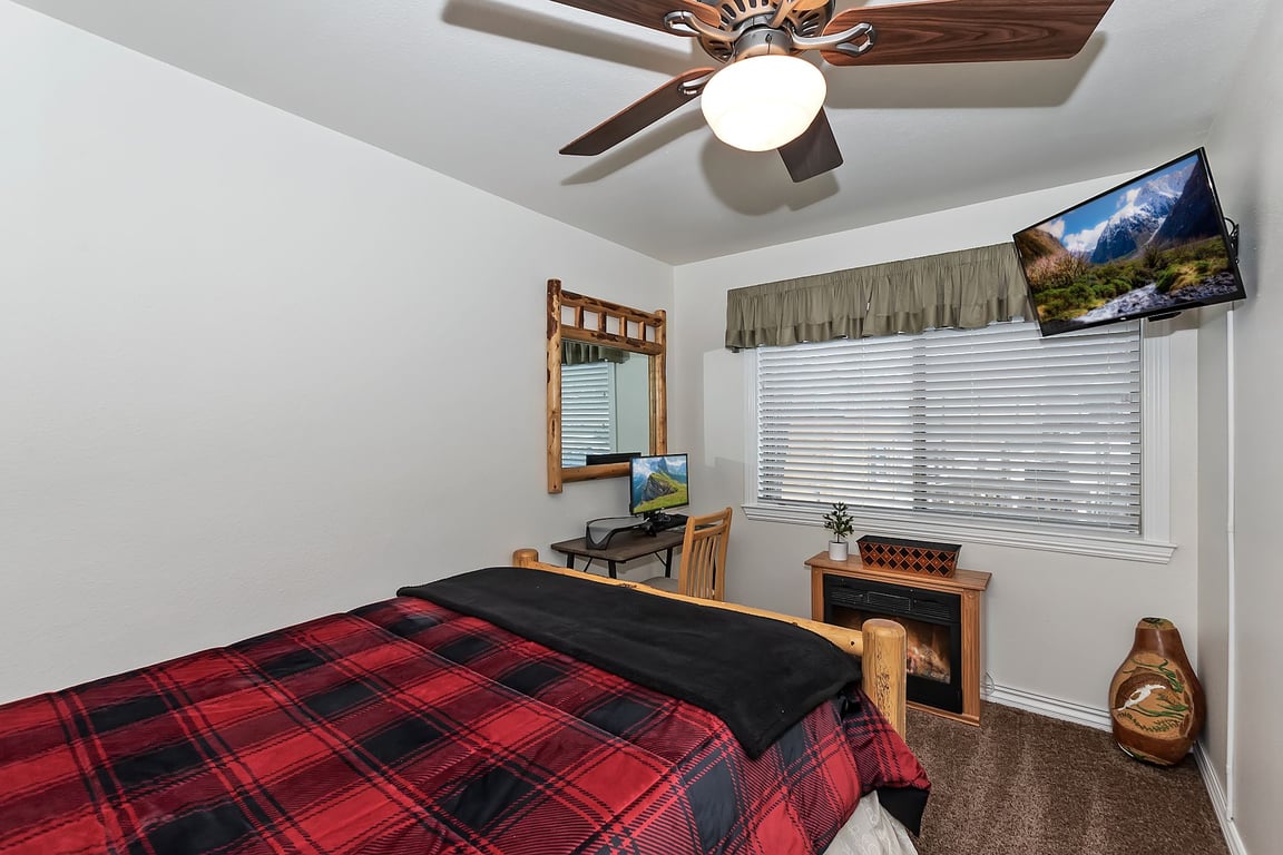Cabin Image 20