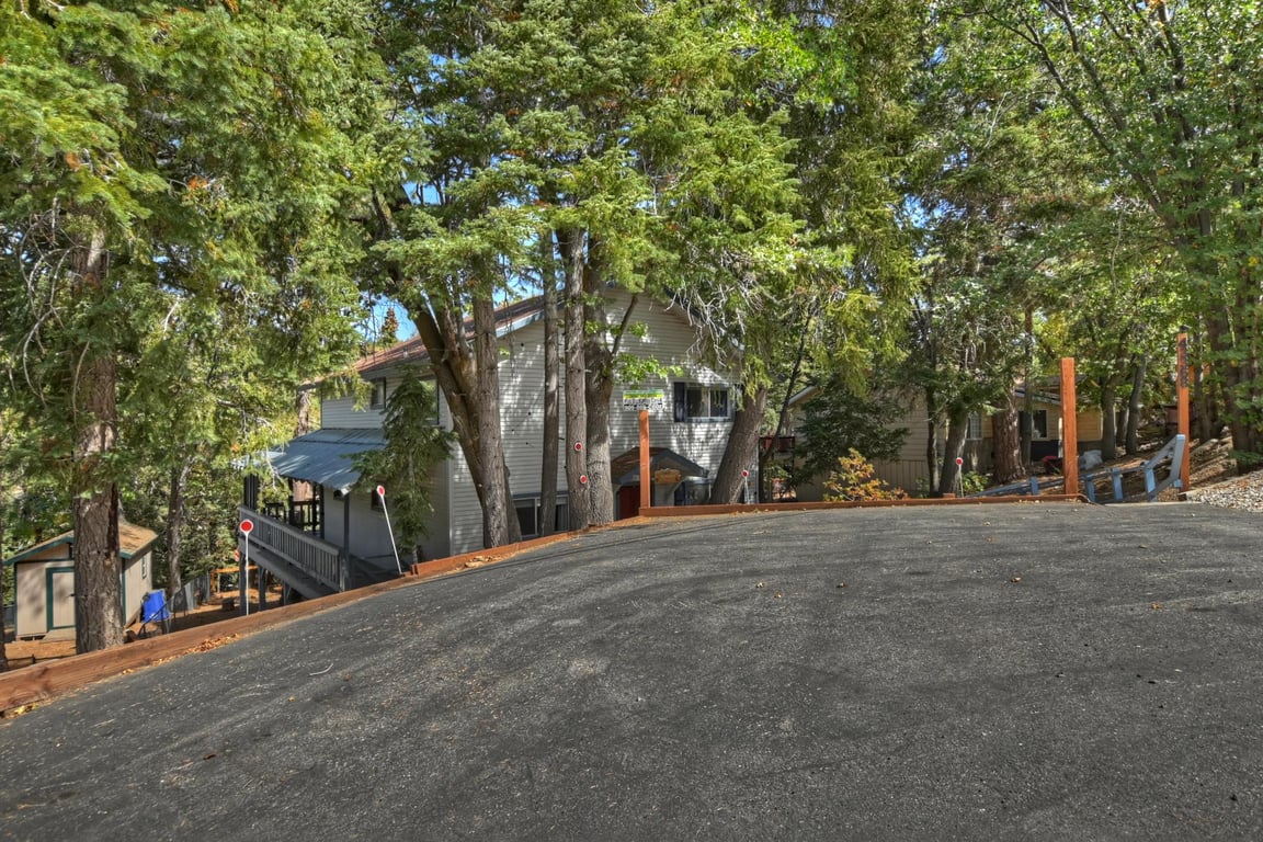 Cabin Image 40