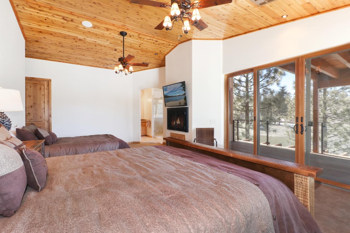 Cabin Image 33