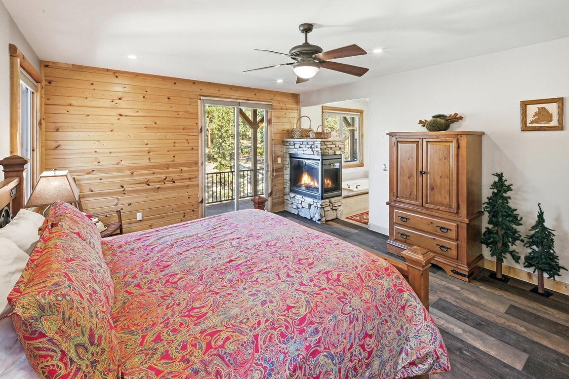 Cabin Image 24